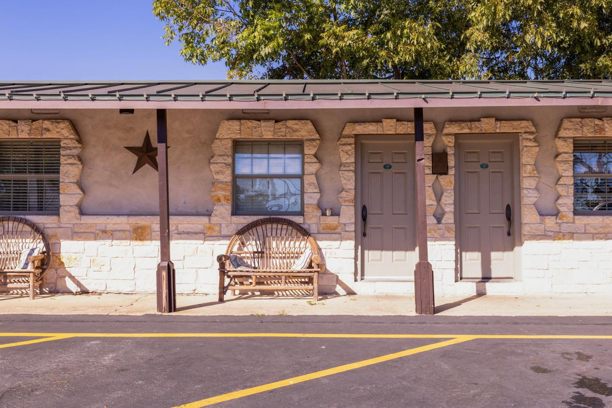 Gasthof Country Fredericksburg